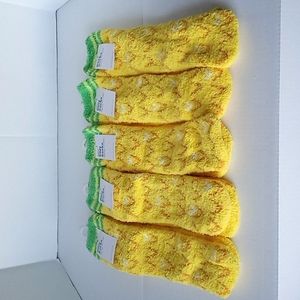 Old Navy Pineapple Sock Bundle Of Five